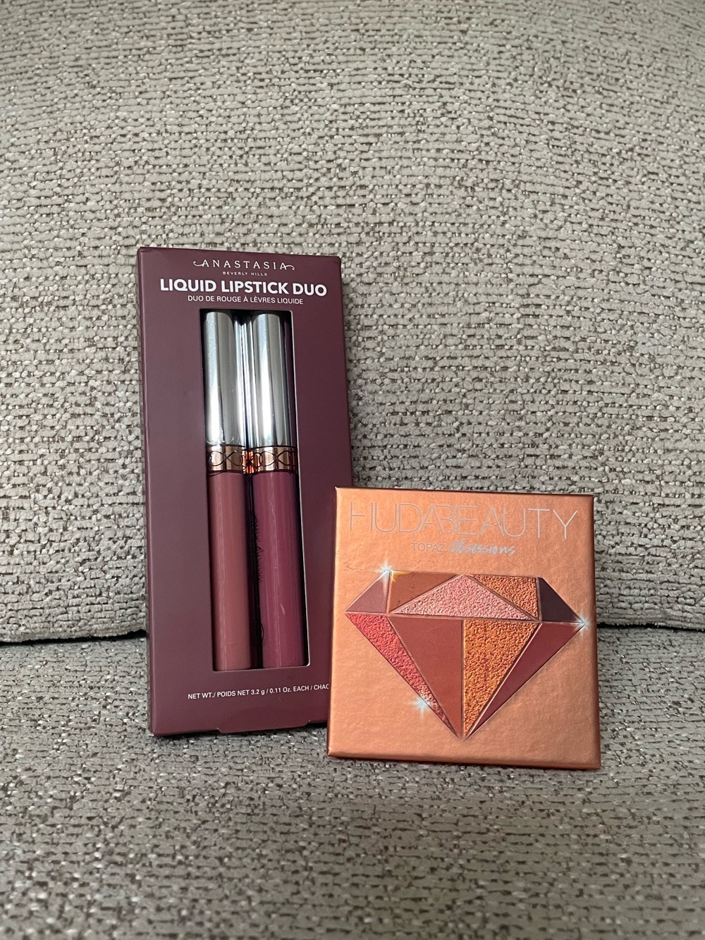 Anastasia Beverly Hills Liquid Lipstick Duo  & Huda Beauty Eyeshadow Palette